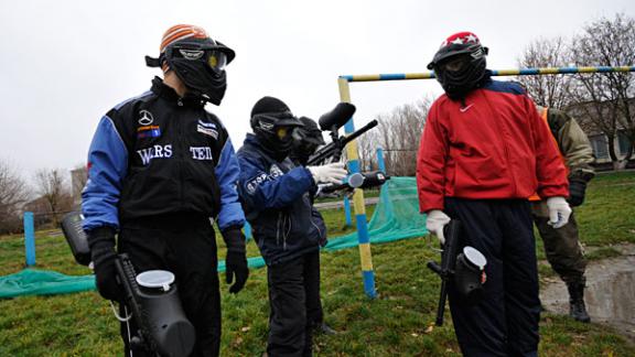 Молодежь Ставрополья пошла в атаку. Завоевывать кубок по пейнтболу