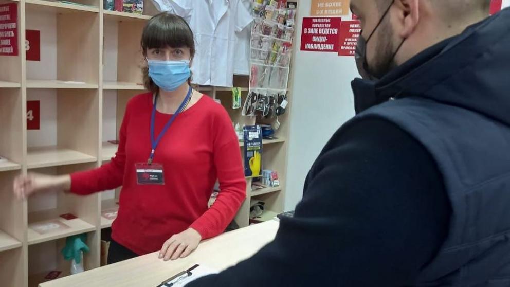 В Невинномысске проверили торговые объекты на соблюдение мер эпидбезопасности