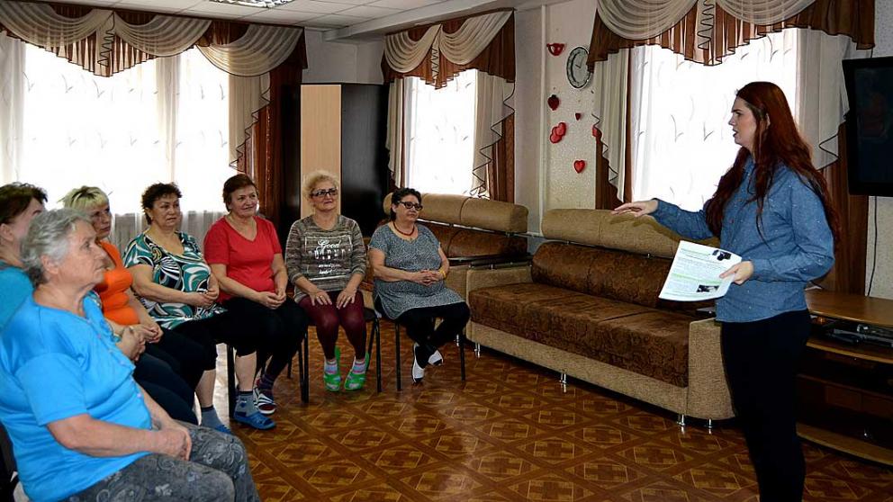 Пенсионерам Невинномысска рассказали о распространенных видах мошенничества