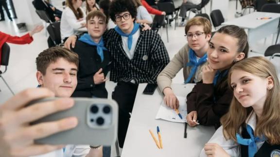 Школьники из Кисловодска вошли в пятёрку сильнейших на краевом чемпионате интеллектуальных игр