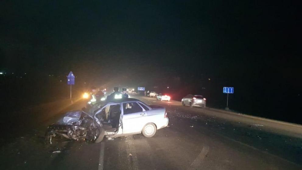 Вблизи Ставрополя в тройной автоаварии пострадали три человека