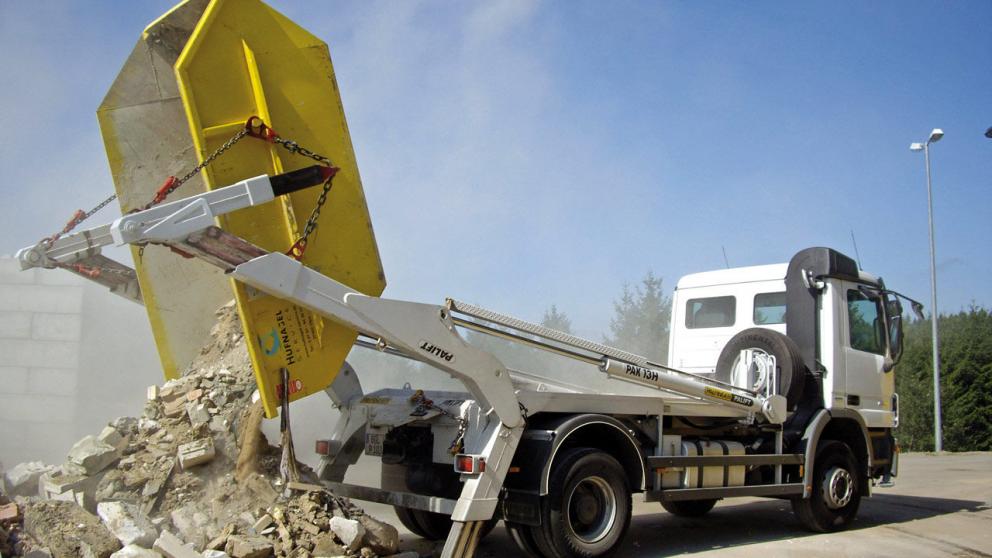 Вывоз мусора любого типа в Москве и области: стоимость и сроки