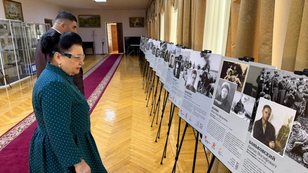 В Ставрополе в Штабе общественной поддержки открылась выставка «Освободители Европы»