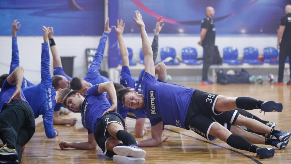 Гандболисты «Виктора» ударно поработали в Кисловодске