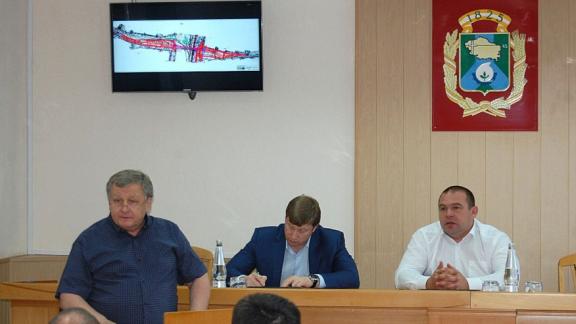 В Невинномысске обсудили строительство путепровода