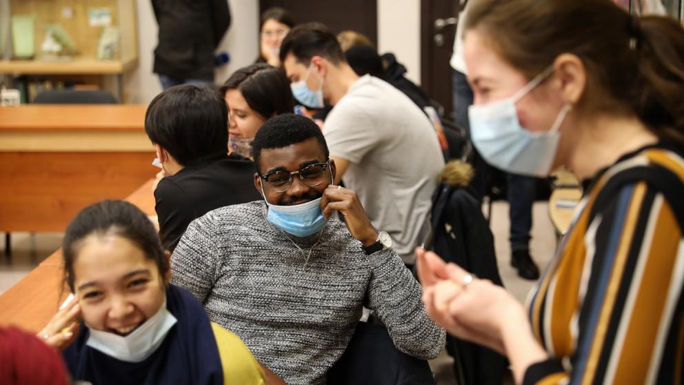 В Ставрополе иностранцев знакомят с русской культурой и помогают в изучении языка