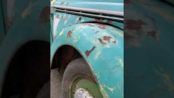 Раритетный «Москвич» хранится во дворе ставропольского музея