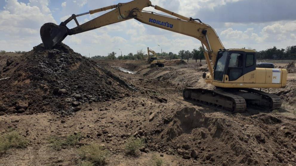 В Арзгирском округе Ставрополья начата расчистка русла Верхней Курунты