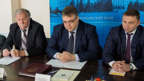 Губернатор В. Владимиров встретился с председателем правления АО «Россельхозбанк» Д. Патрушевым