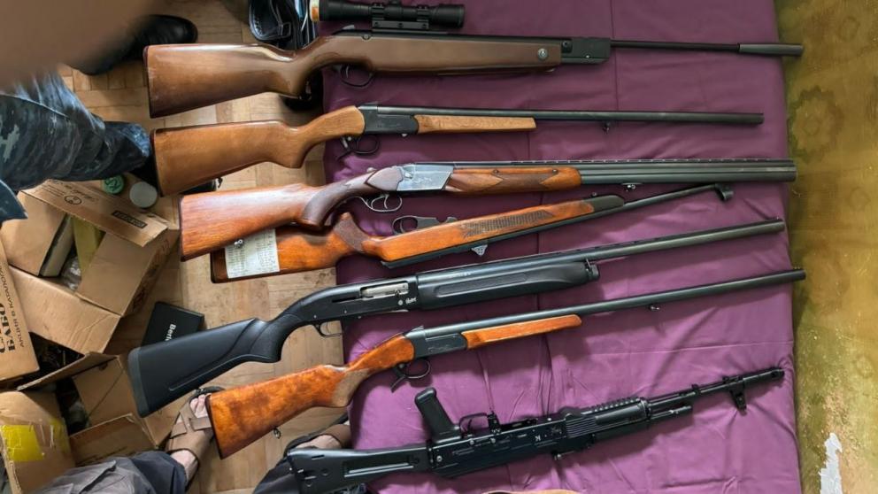 Жителя Ставрополья подозревают в незаконном сбыте оружия и боеприпасов