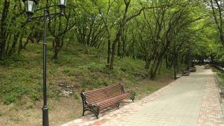 Благоустройство Эммануэлевского парка в Пятигорске завершится к концу лета