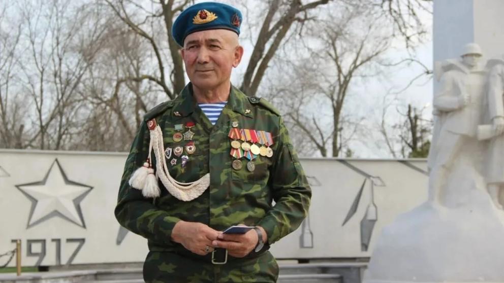 В Апанасенковском округе почтили память Владимира Хутова