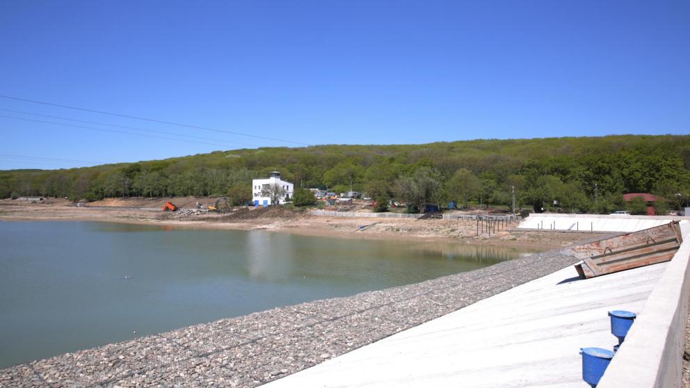 В Ставрополе продолжают благоустройство Комсомольского озера