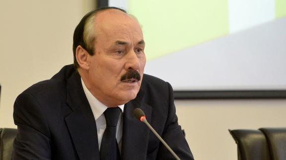 На Дни Дагестана в Ставропольском крае прибыл Рамазан Абдулатипов