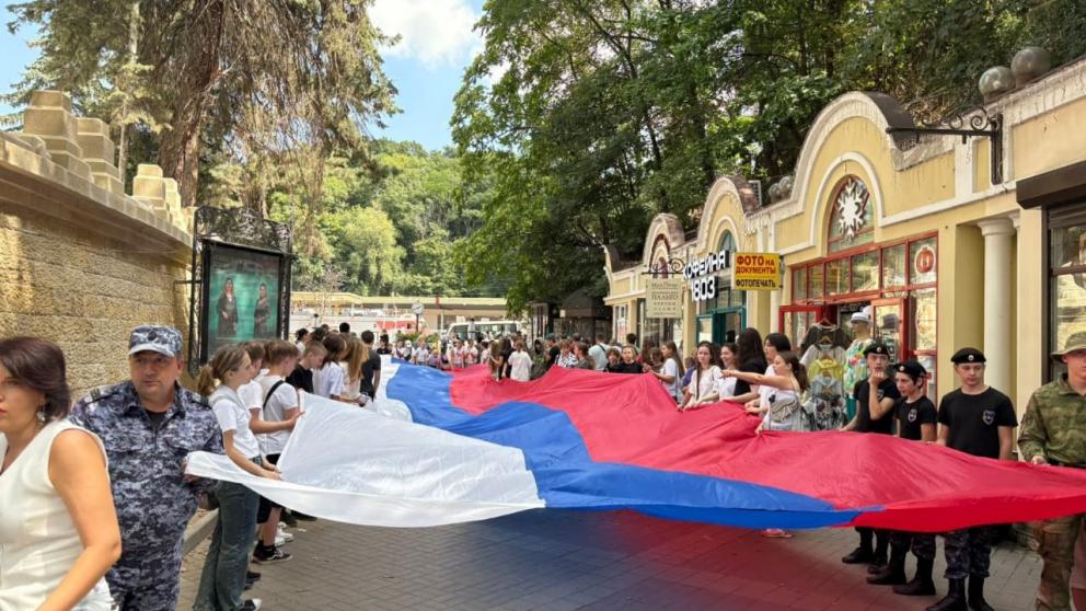 Участники программы «Герои Ставрополья» проходят стажировку в минмолодежи края